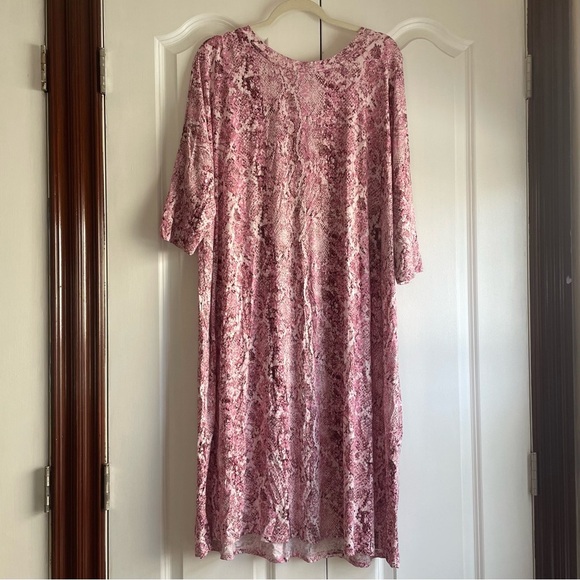 D-rama Lilly’s SnakeSkin Dress Rose Pink Size 1X 14-16 Knee Length 3/4 Sleeve - Picture 1 of 12